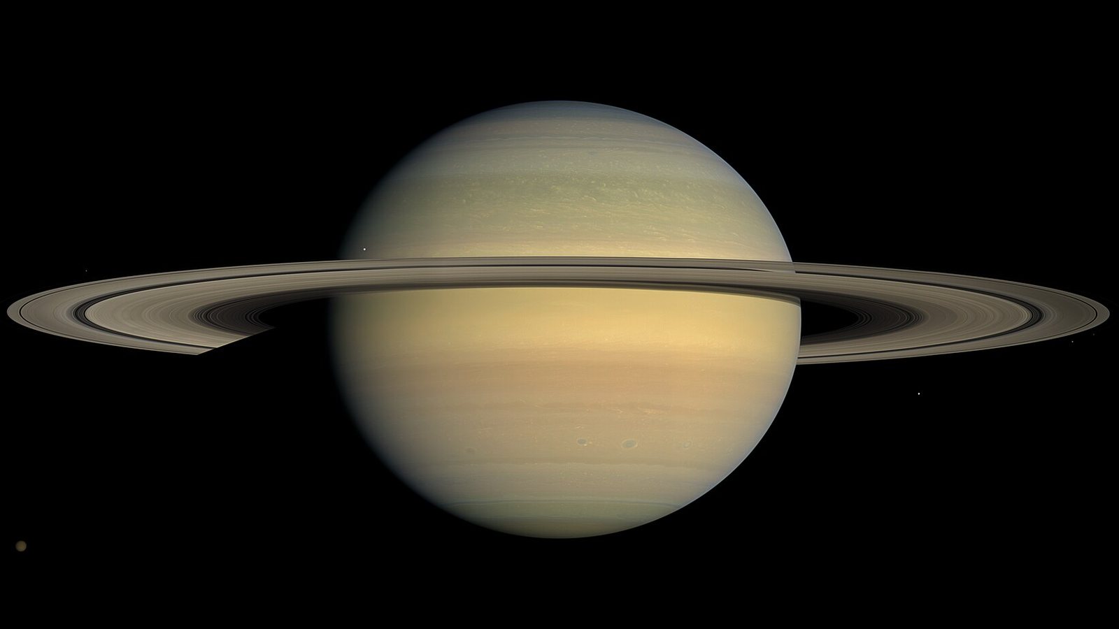 Saturno e seus anéis fotografados pela sonda Cassini durante o equinócio do planeta